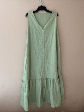 Sleeveless 100% Cotton V-Neck Button-Front Maxi Dress in Mint Green